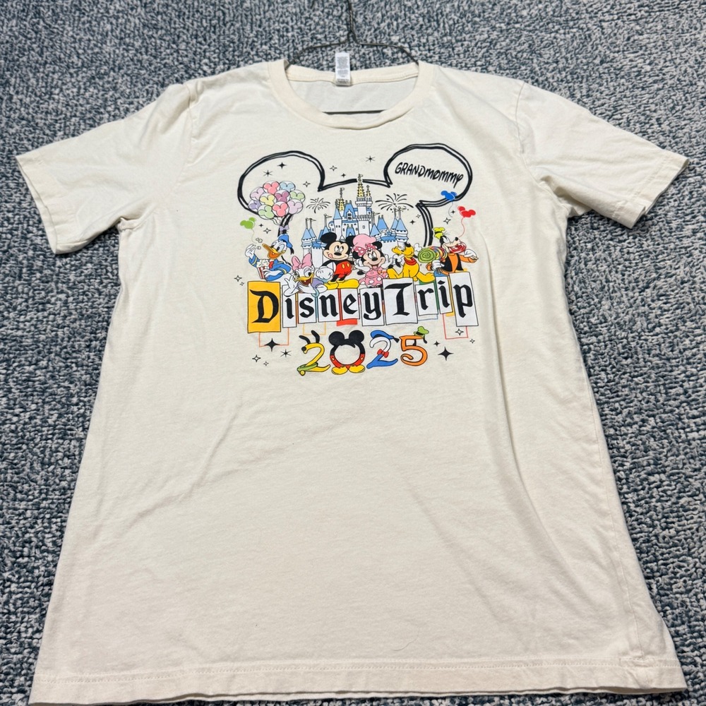 Bella Canvas Disney Trip 2025 Grandmommy Graphic T-Shirt Cream Medium